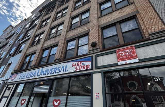 40-42 Broadway photos photos