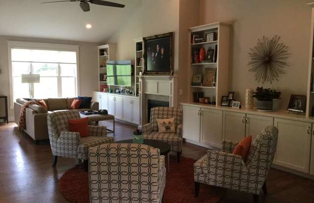 165 Whistlewood Lane Gallery 2