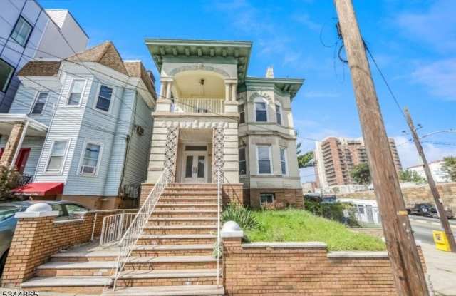 3311 Pleasant Ave photos photos