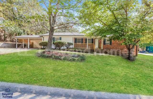 610 Beverly Avenue West photos photos