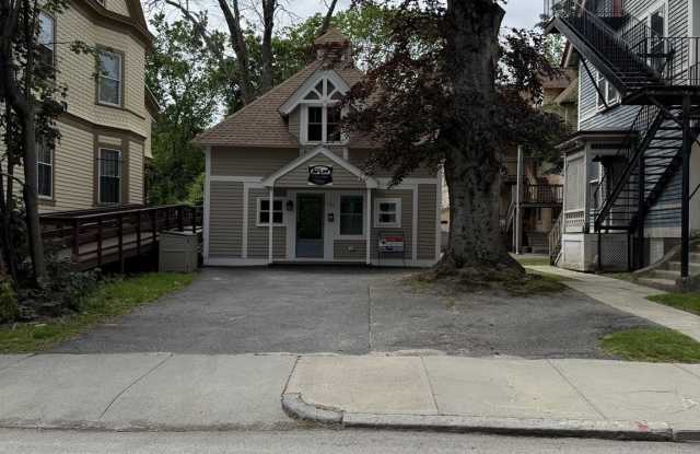 51-A Cedar St Gallery 4