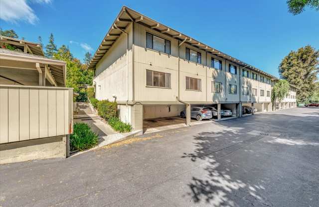 Hidden Gem at Saratoga Creekside – End Unit with Yard photos photos