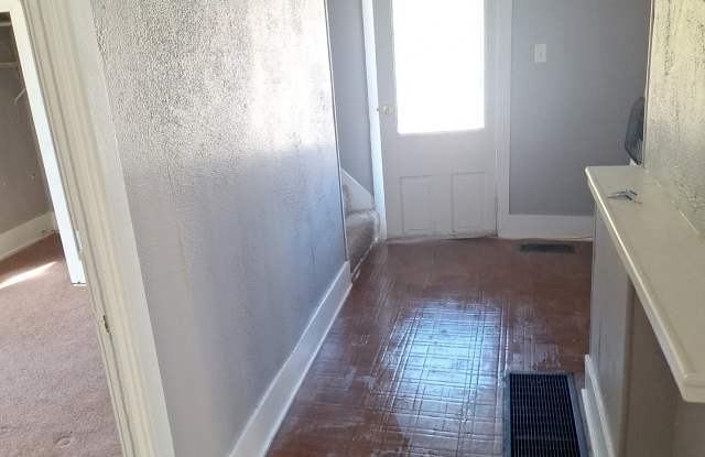 909 LUMBARD ST# 1/2 photos photos