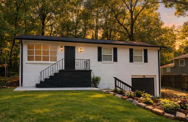 2394 Bouldercliff Way Southeast Gallery 1