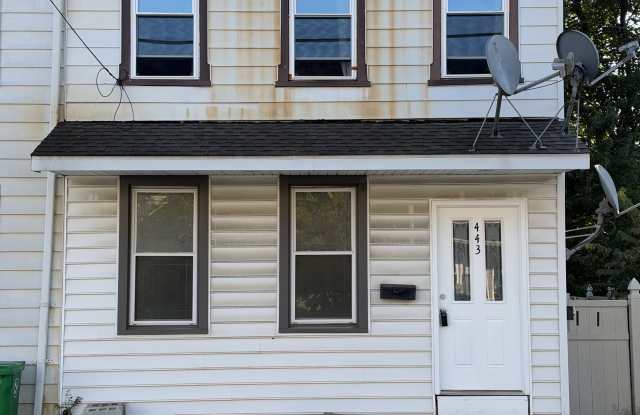 443 North Pitt Street - 1 Gallery 1