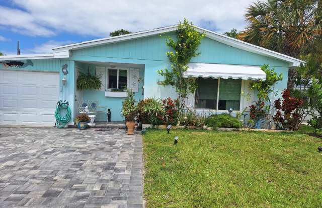 217 SE 2nd Avenue photos photos