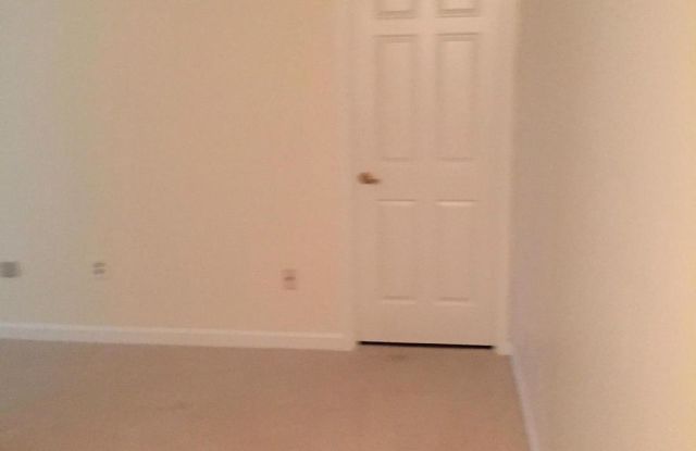 4641 LUXBERRY DR Gallery 4
