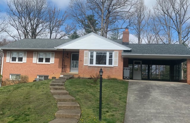 7508 ALLAN AVENUE - 7508 Allan Avenue, Idylwood, VA 22046