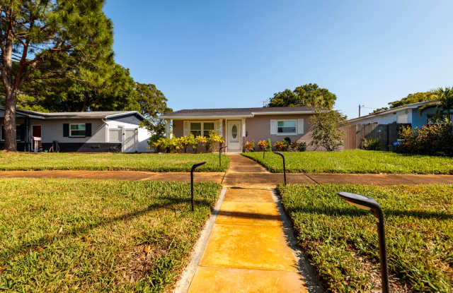 5439 4th Ave N photos photos