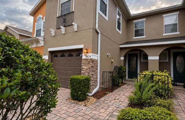 Beautifully Refreshed 3BR/2.5BA Townhome | Gated Nona Preserve Gallery 3