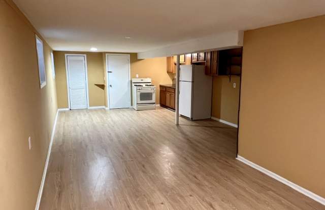 4742 N Keystone Avenue Gallery 3