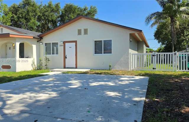 1068 NW 112th St - 1068 Northwest 112th Street, Pinewood, FL 33168