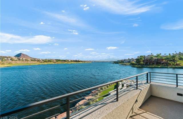 66 Lakefront Drive Gallery 4