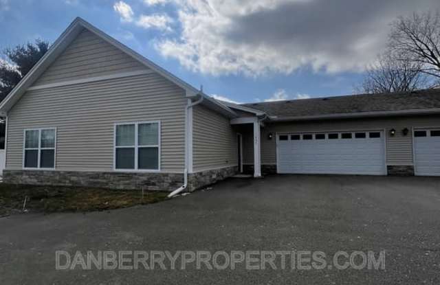 1437 River Park Lane - 1437 River Park Lane, Waterville, OH 43566