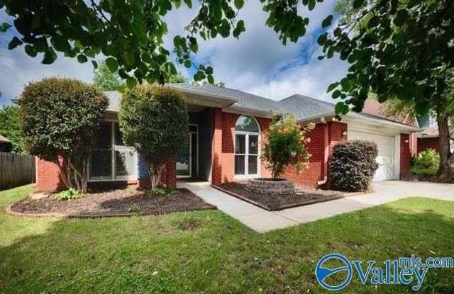 106 Claytor Lane photos photos