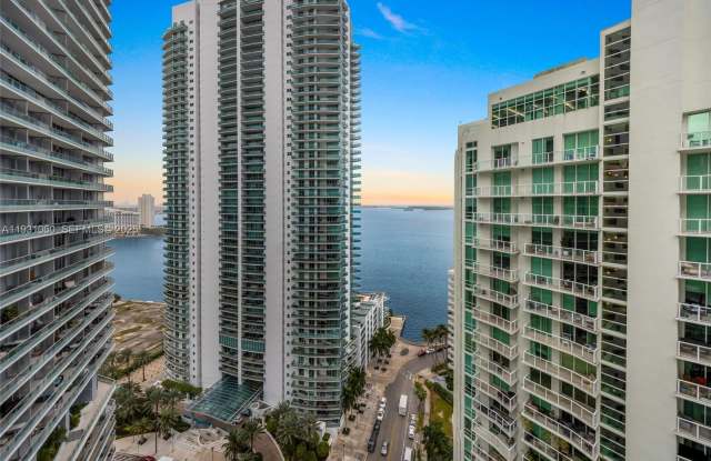 170 SE 14th St photos photos