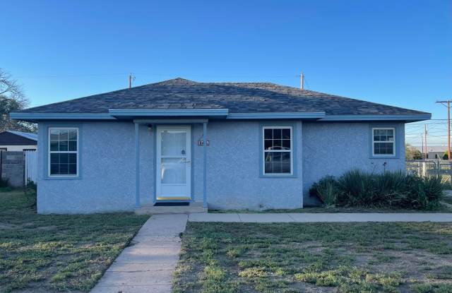 1704 West 17th Lane - 1704 West 17th Lane, Portales, NM 88130