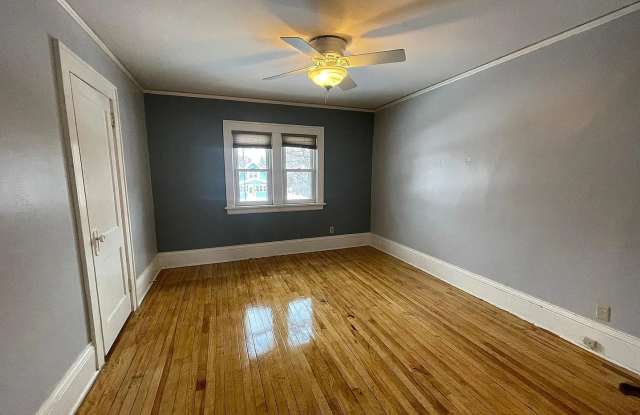 3 Bedroom House Available June 2027 - Near Macalester Gallery 4