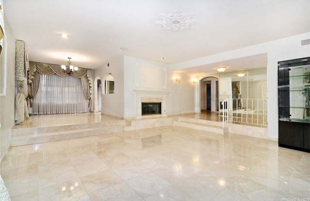4724 Monarca Drive Gallery 3