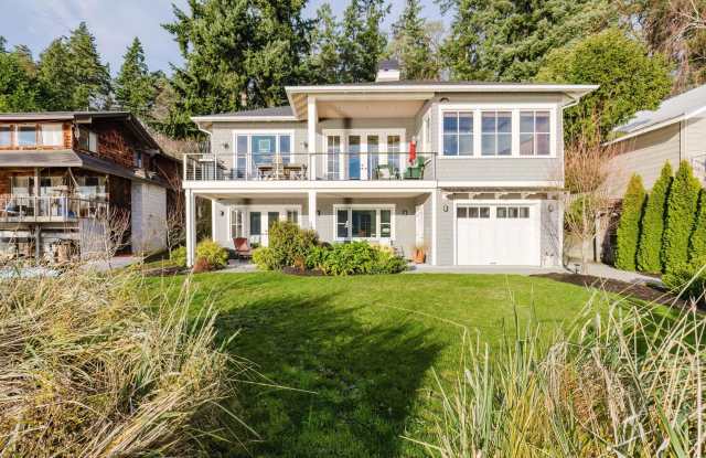Impeccable Low Bank Bainbridge Waterfront Home with Private Dock Gallery 4