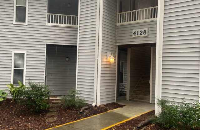 Spacious 2 Bedroom Luxury Condo with Pool Access – Wilmington, NC photos photos