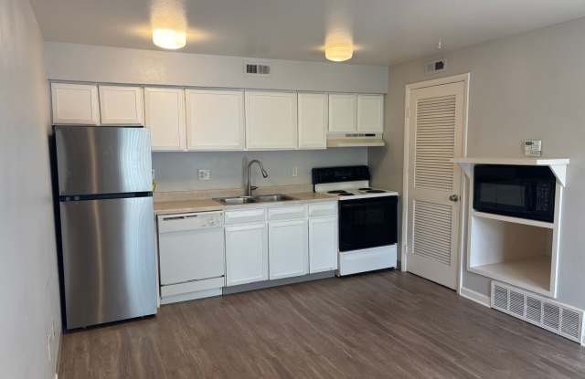 Crestview Townhomes Gallery 2