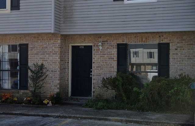 100 Winchester Drive unit: 608 photos photos