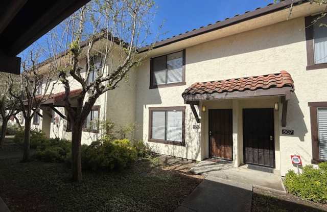 2-Bedroom, 1.5 Bathroom Townhome in Quiet El Sobrante Neighborhood photos photos
