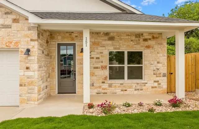 151 Feather Way Gallery 2
