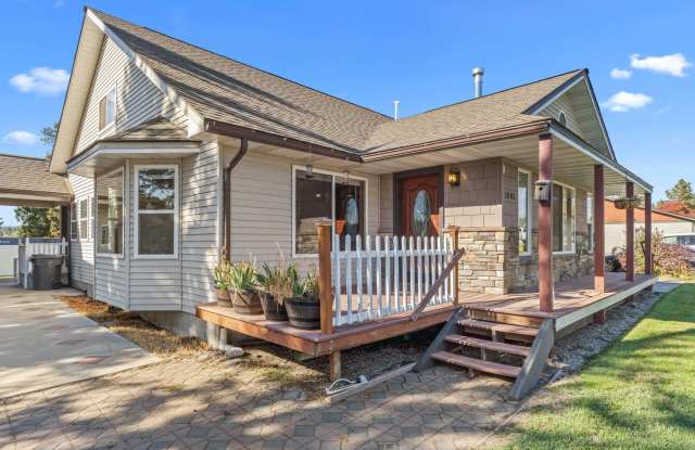 1005 North 3rd Street East photos photos