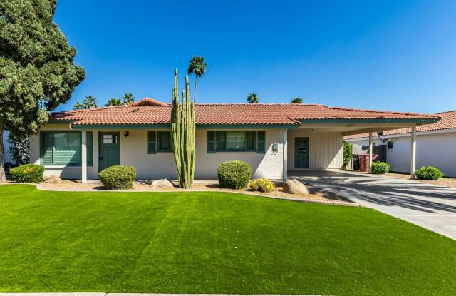 IMMACULATE! Perfectly located in Scottsdale. photos photos