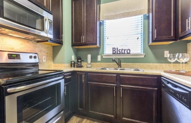 1501 Huntcliff Village Court 202 Gallery 3