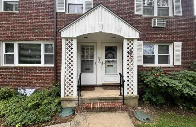 139 Manor Drive Gallery 1