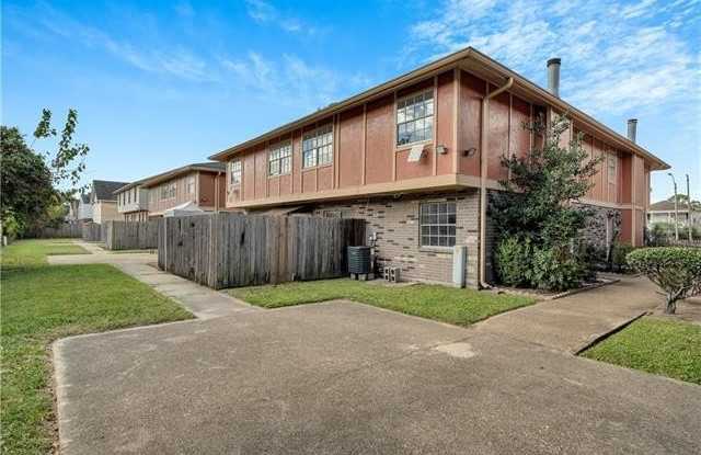 5797 TULLIS Drive photos photos