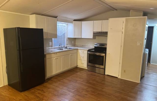 7920 Sunrunner Dr Gallery 3