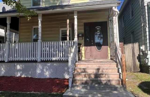 85 Pine Street Gallery 1
