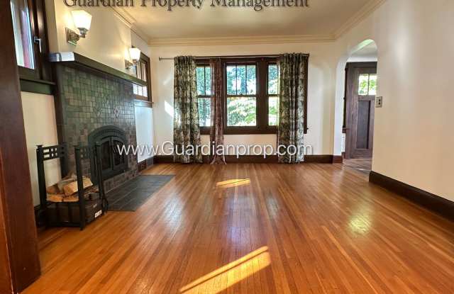 Longfellow Single Family Home, 2 Baths, Fenced Yard, Large Primary, Central Air, Solar, Electric Car Charger - 4225 41st Avenue South, Minneapolis, MN 55406