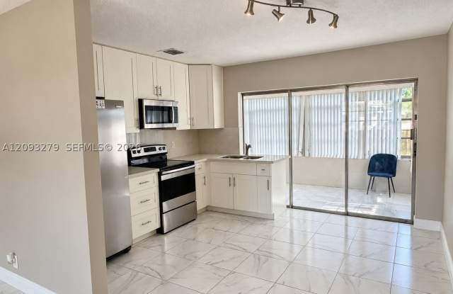 1904 NW 45th Ct Gallery 4