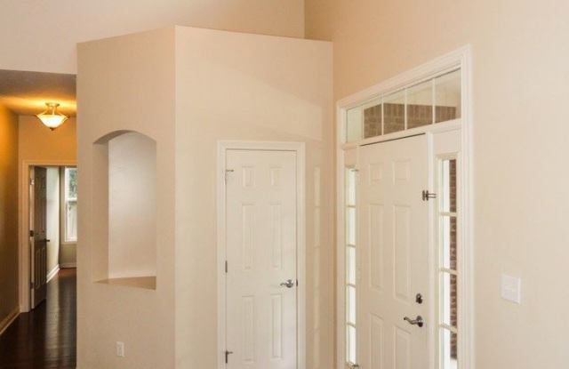 5874 Tanbark Ln Gallery 2