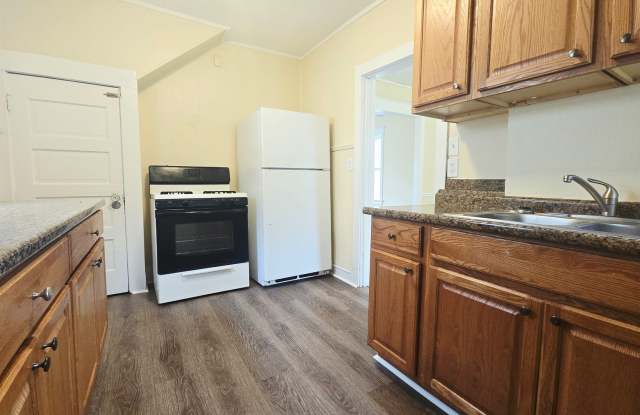 2 Bedroom House for Rent - North of Swedish American Hospital photos photos