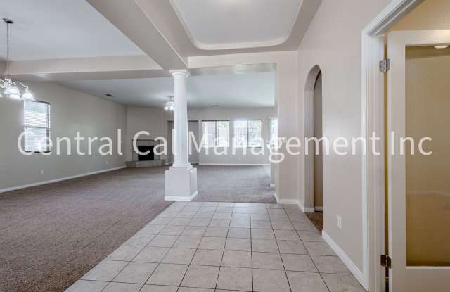 3 Bedroom/2 Bath Home with Office in the Desired Northwest - $2495 Per Month Gallery 3