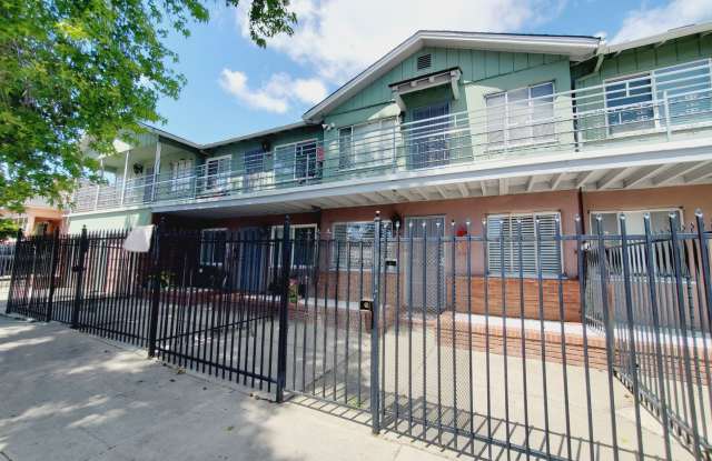 Ground floor One bedroom with Private Patio photos photos