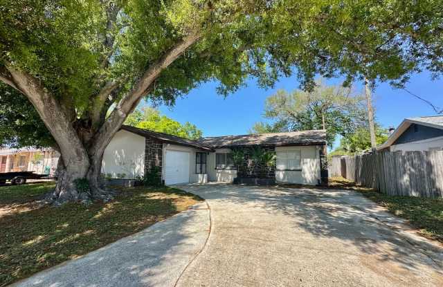 Largo Pool Home Available Now 3BR/2BA/1Car Gar! photos photos