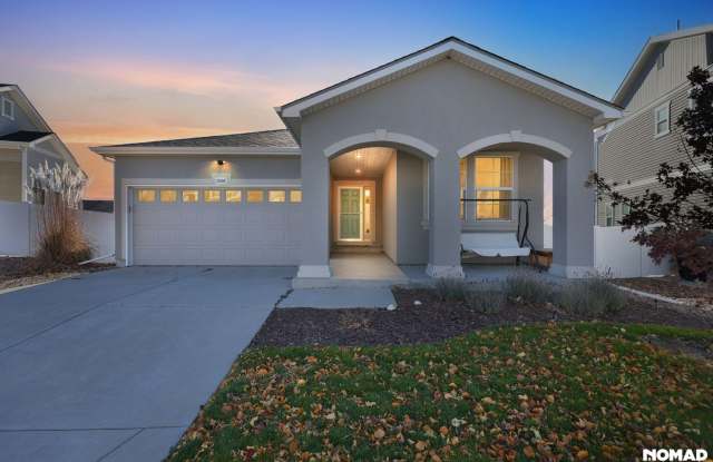 Spacious 4BR House in Denver - 20194 Robins Drive, Denver, CO 80249