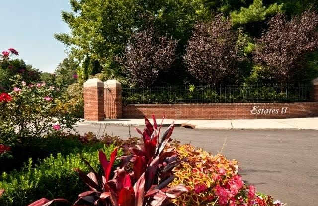 91 Duck Pond Drive photos photos