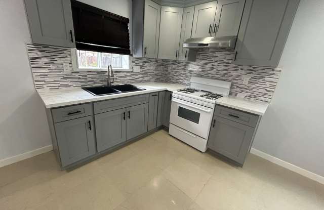 Charming 2-Bedroom ADU House for Rent in Garden Grove photos photos