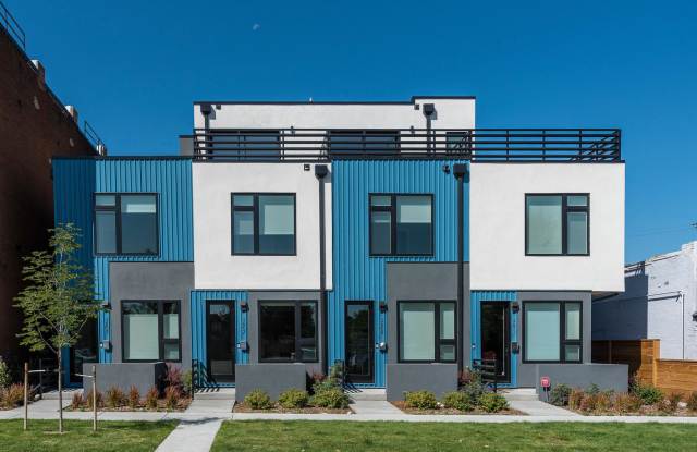 GORGEOUS TOWNHOUSE IN RiNo photos photos