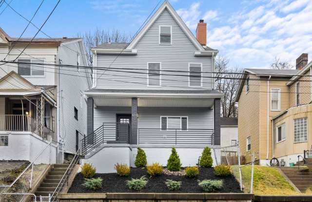 Beautifully Renovated 3 Bed/2.5 Bath Home in Mt Washington - Convenient Location photos photos