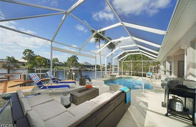 5020 SW 17th Avenue photos photos