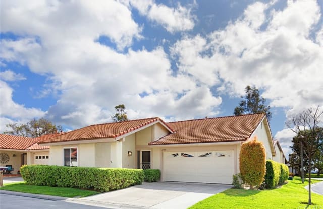27806 Via Sarasate - 27806 Via Sarasate, Mission Viejo, CA 92692